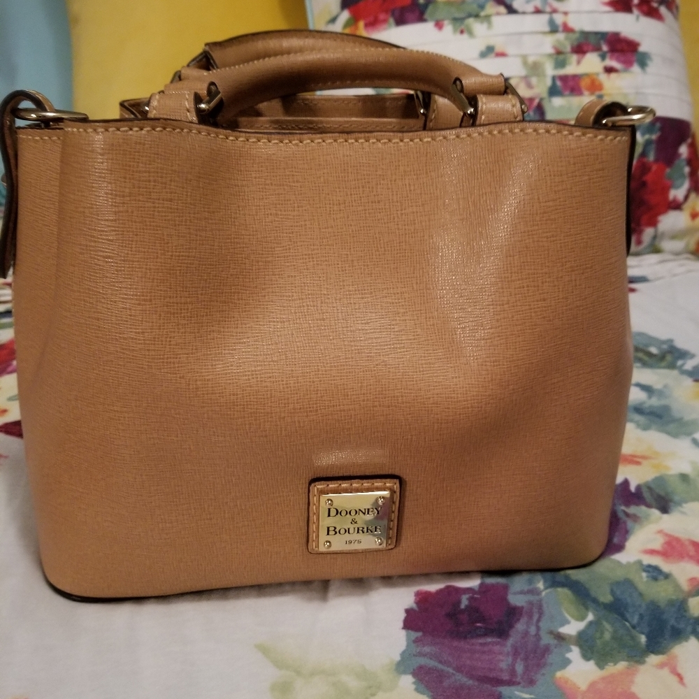 Dooney & Bourke Mini Barlow